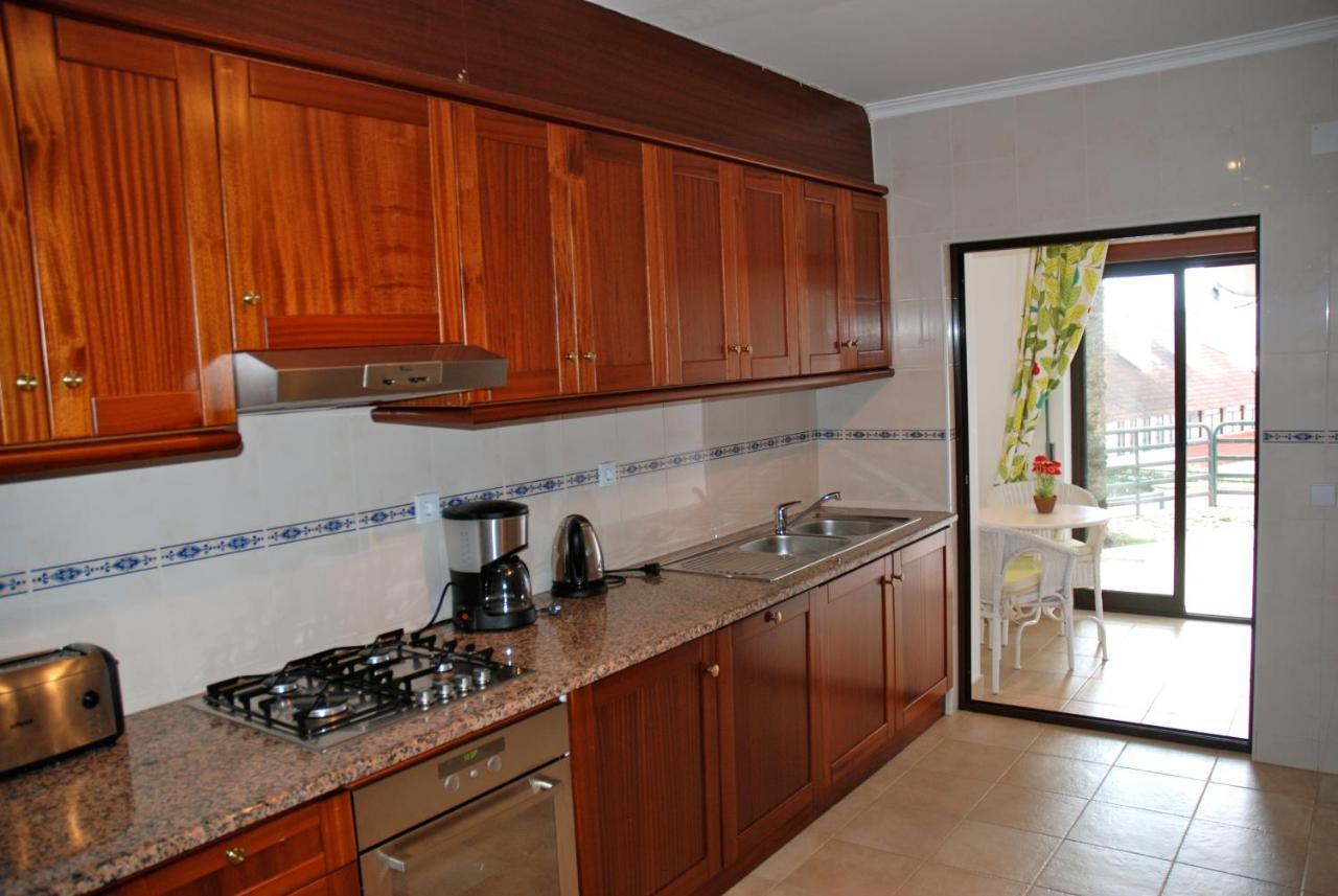 Ocean - Duplex Apartment 65M From The Beach With Pool And Parking São Martinho do Porto Exterior foto